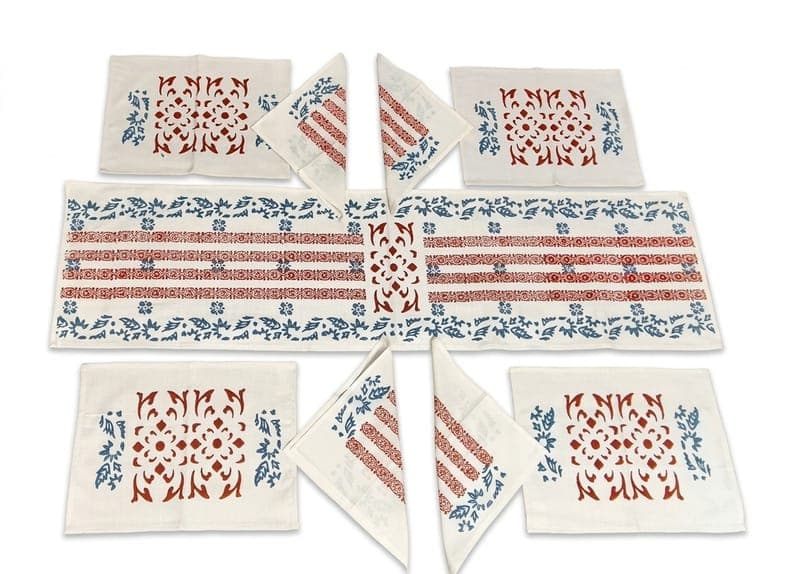 Cotton Medallion Table Runner Set in White / Red / Navy blue, Floral & Geometric - Medallion & Stripe