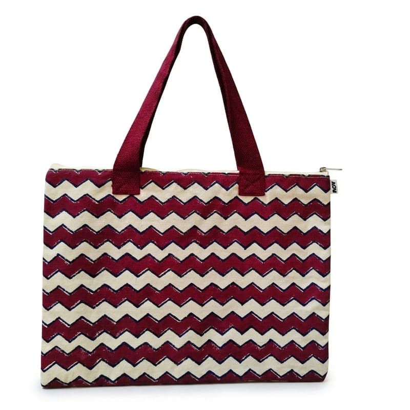 Geometric Print Laptop Bag in Off-white / Maroon, Geometric pattern