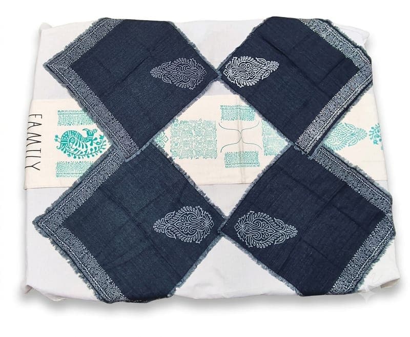 Cotton Peacock Table Runner Set in White / Teal / Navy blue, Figurative & Floral — Peacock & Paisley